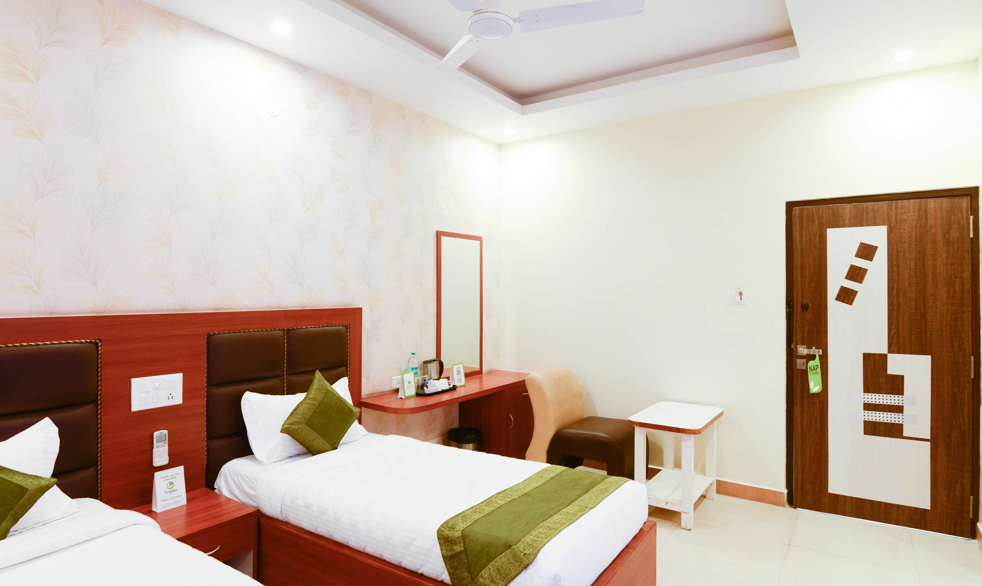 Treebo Trend Sekaran Omr Perungudi Hotel